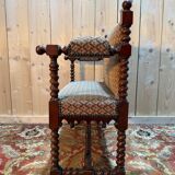 Small office bench in mahogany in the Louis XIII style.