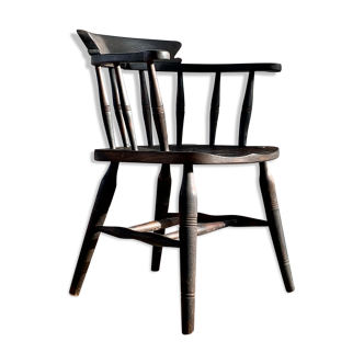 Chaise en bois foncé des années 30