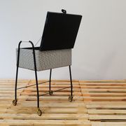 Table de couture allemand sur roulettes des années 1970