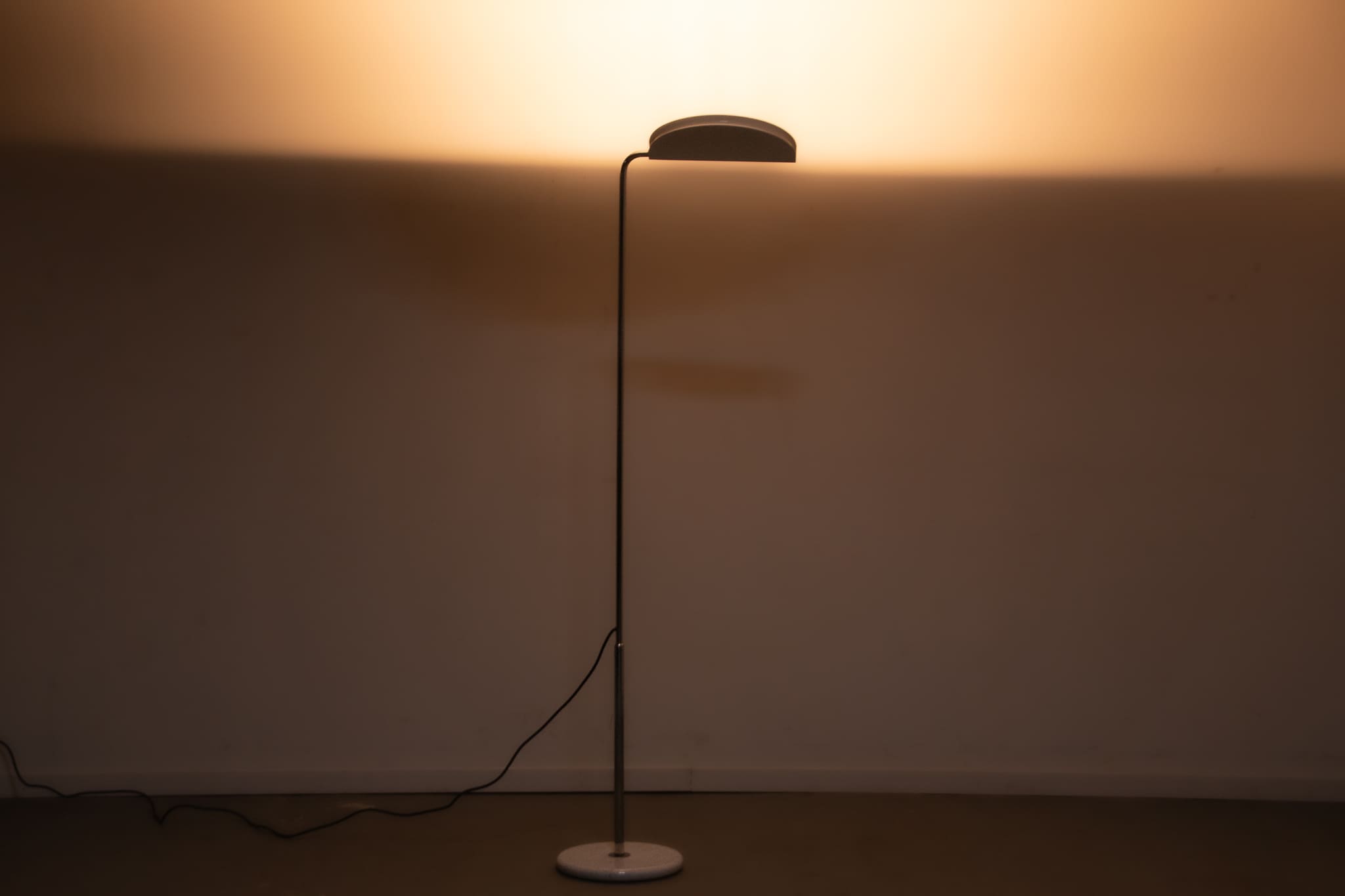 Mezzaluna floor lamp by Bruno Gecchelin for Skipper