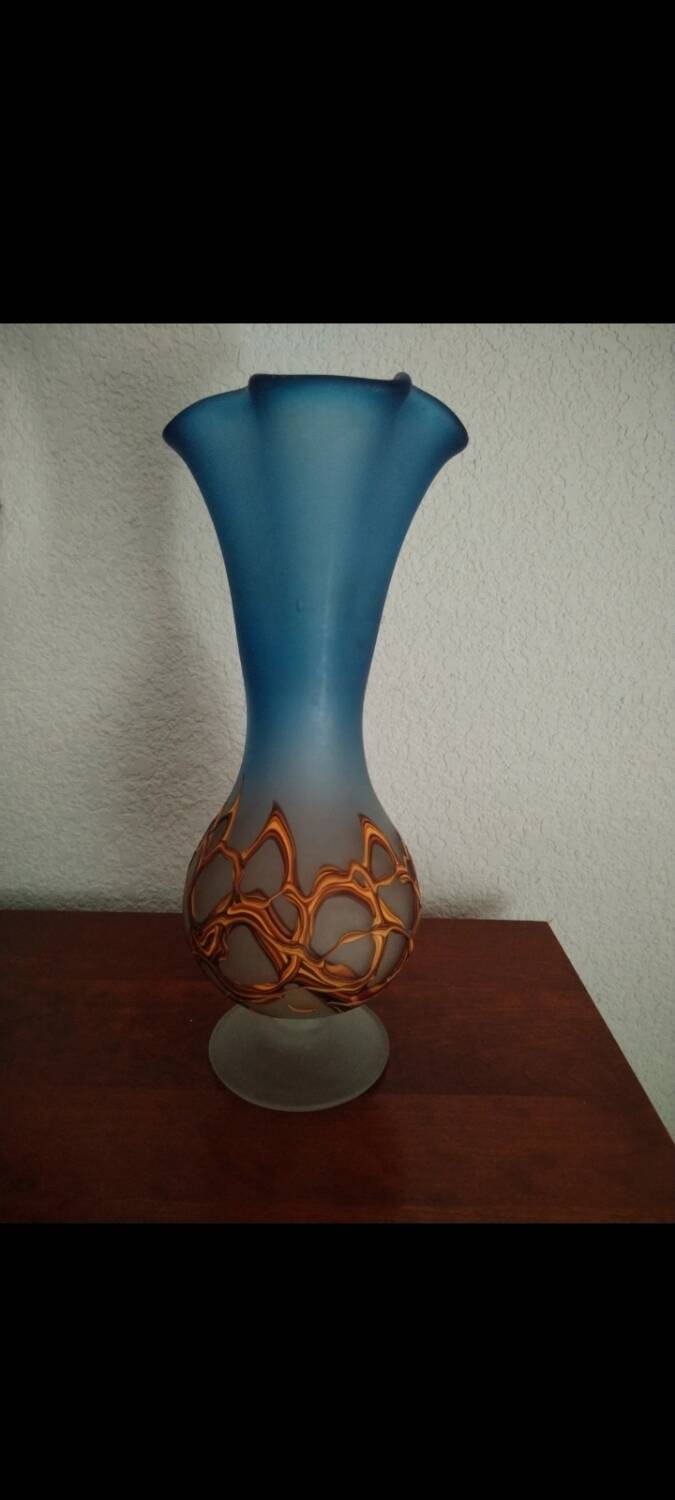 Darius Zarrin Vase