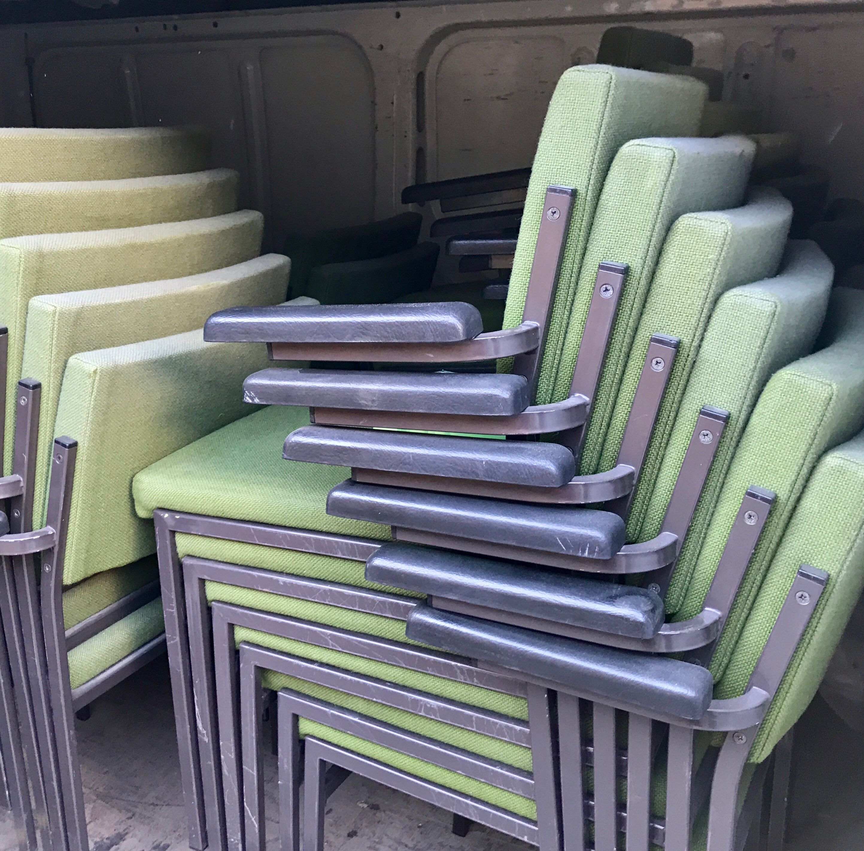 27 armchairs - modern - vintage - metal feet - 1960