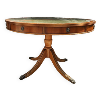 English style round table