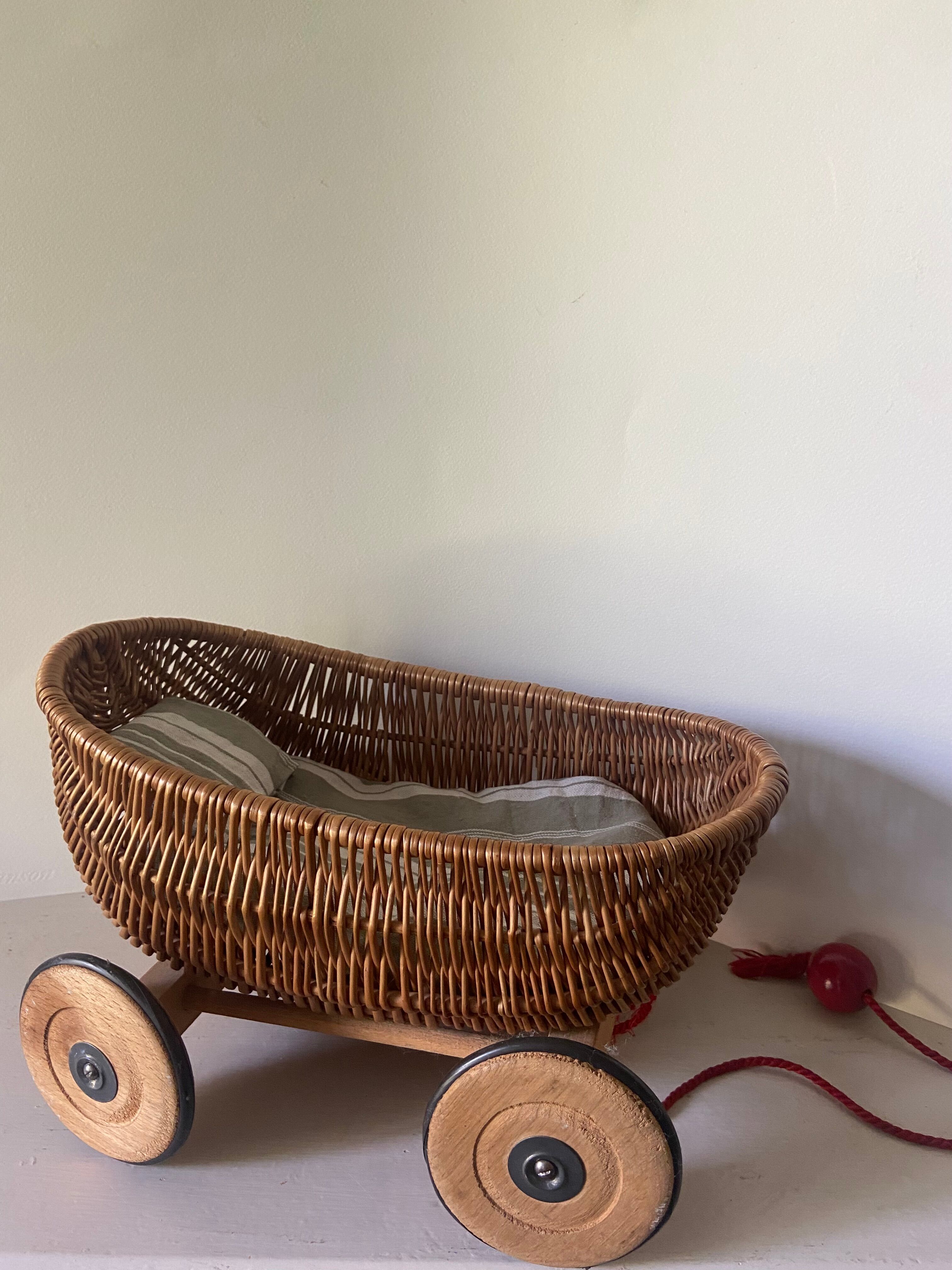 Braided wicker cradle, pulling toy