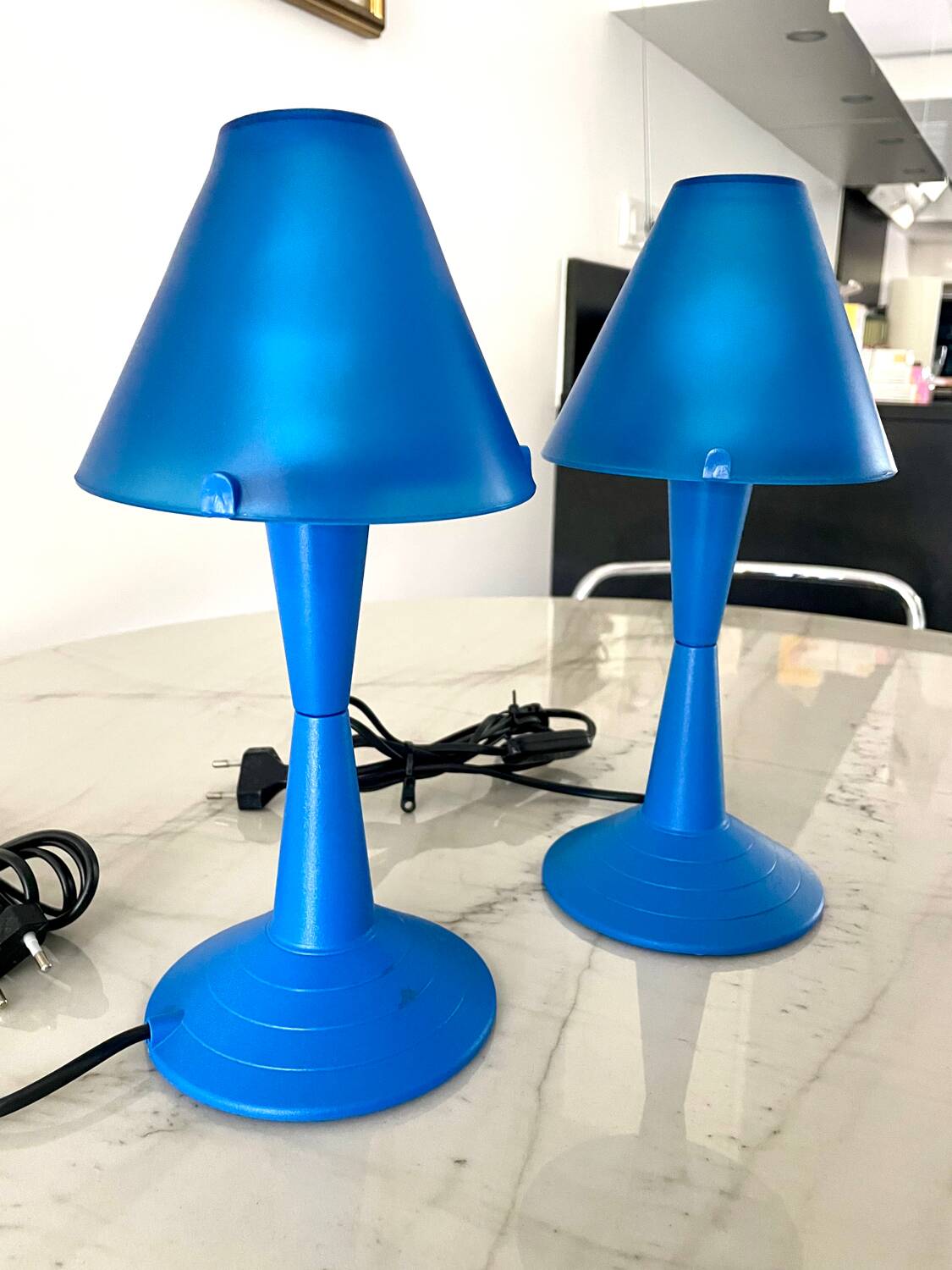 Pair of Lulu lamps by Veneta Lumi Z 2000 90s