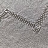 New 2-seater sheet embroidered with ladder day triangles