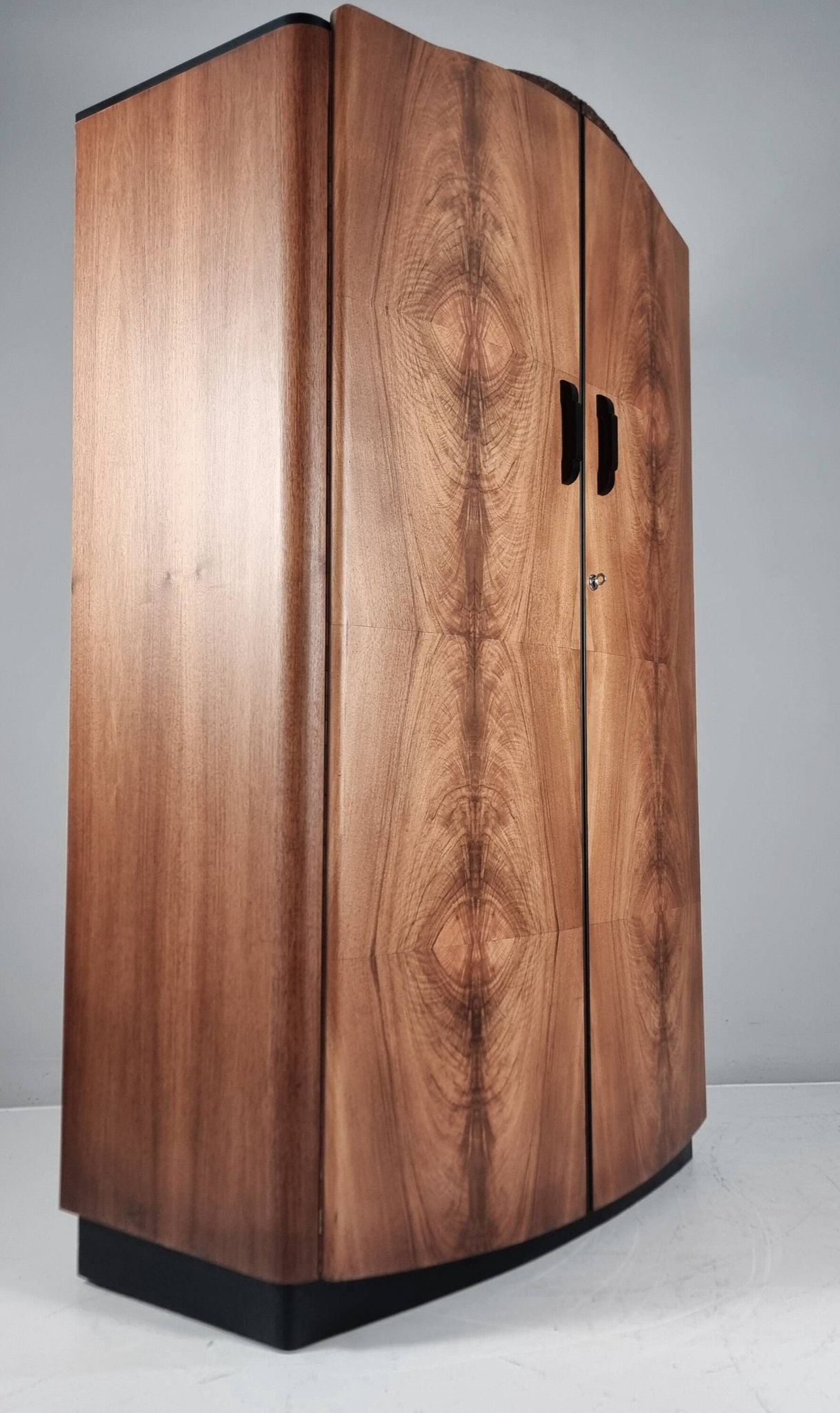 Art Deco Walnut Wardrobe by Jindrich Halabala, 1940s