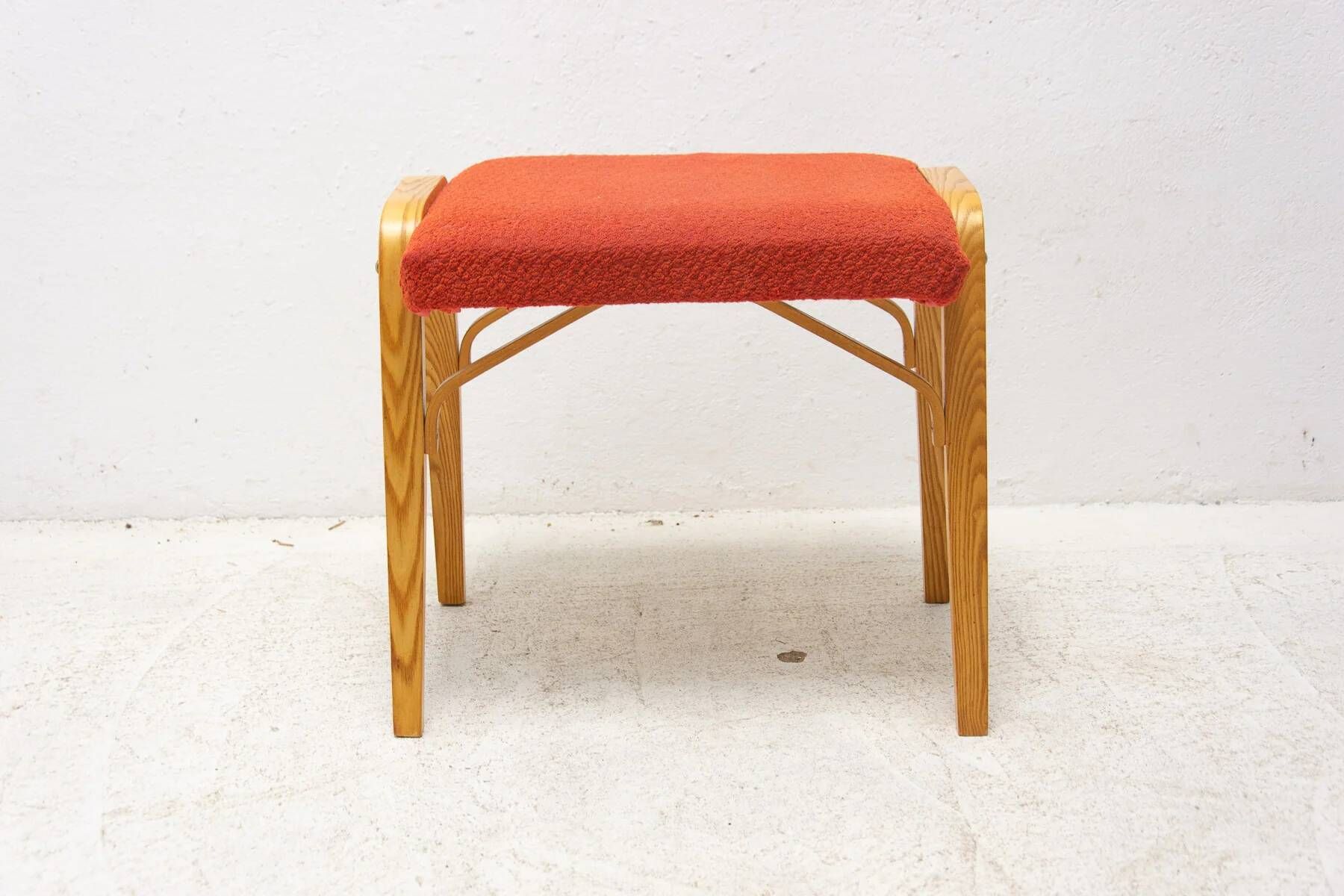 Mid-century bentwood stool by Dřevopodnik Holešov, wooden seating, 1970s
