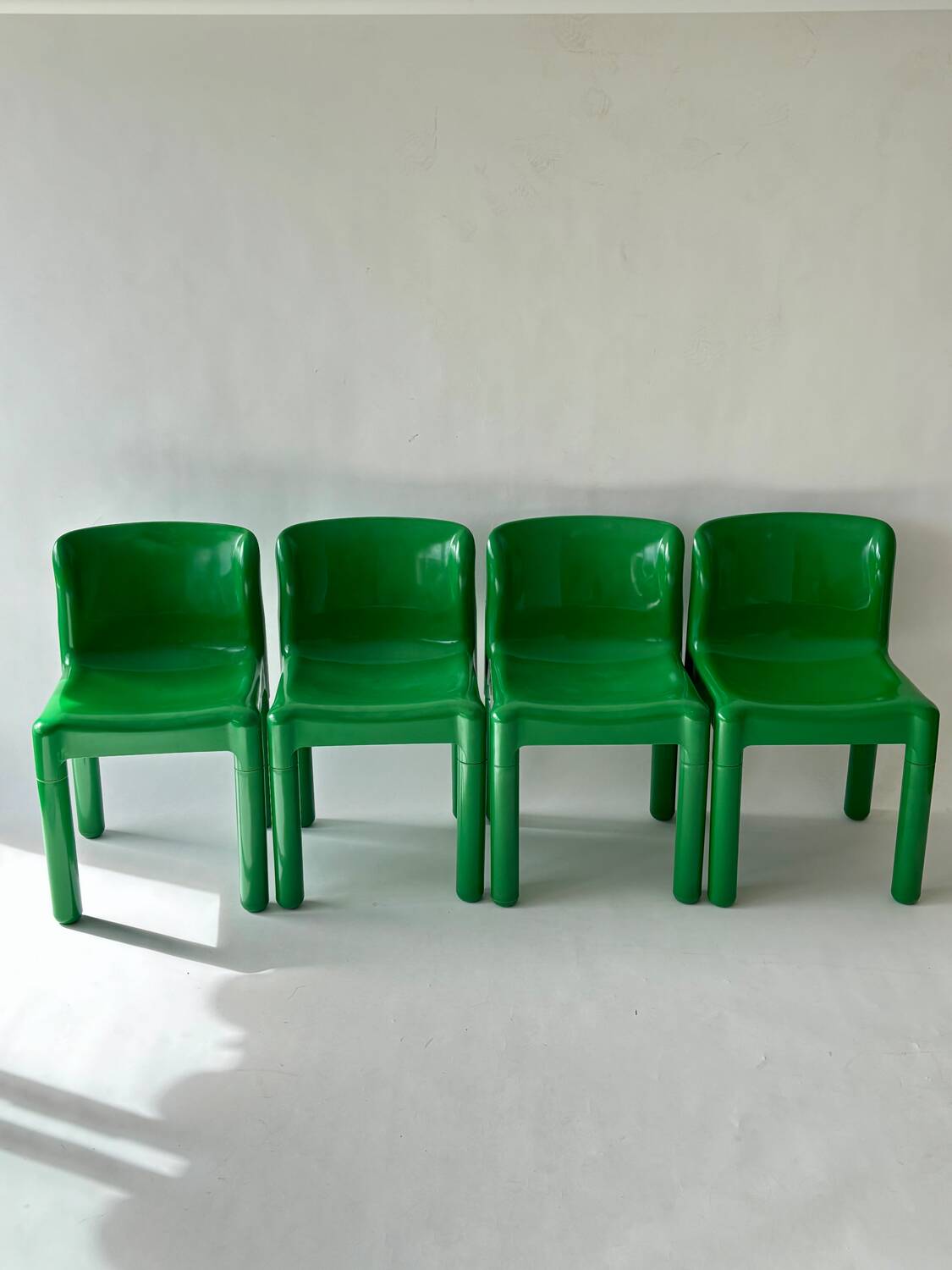 Set of 4 Carlo Bartoli Model 4875 chairs for Kartell, Italy 1970