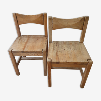 Paire de chaises d'Ilmari Tapiovaara