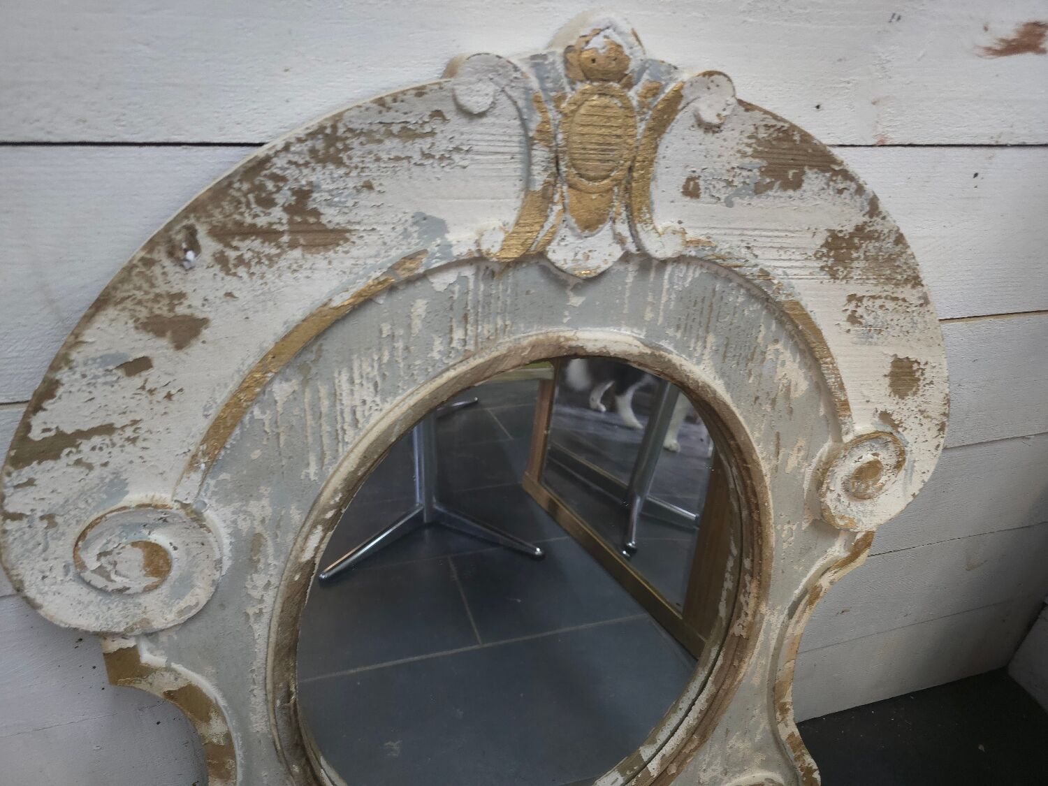 Miroir œil de boeuf en bois patiné