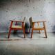 Suite de 2 fauteuils vintage / assises simples / assises club