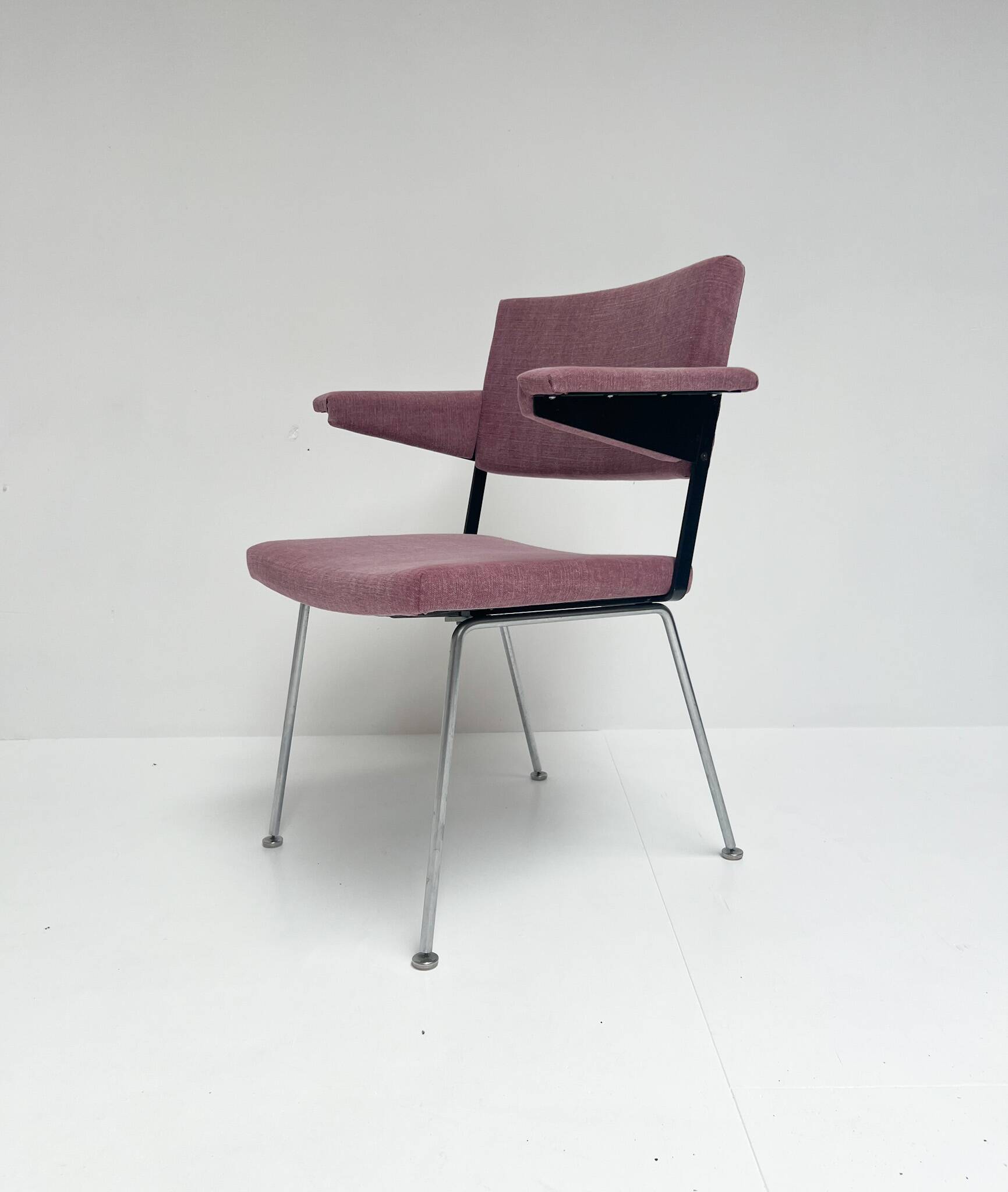 Gispen 1264 armchair by André Cordemeijer, 1960s