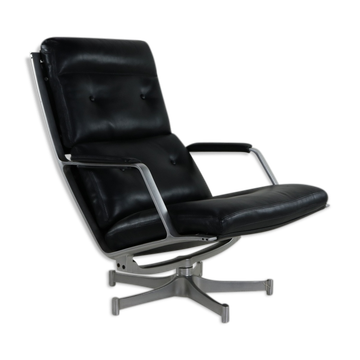 Fabricius and Kastholm black leather lounge chair FK 85 for Kill International