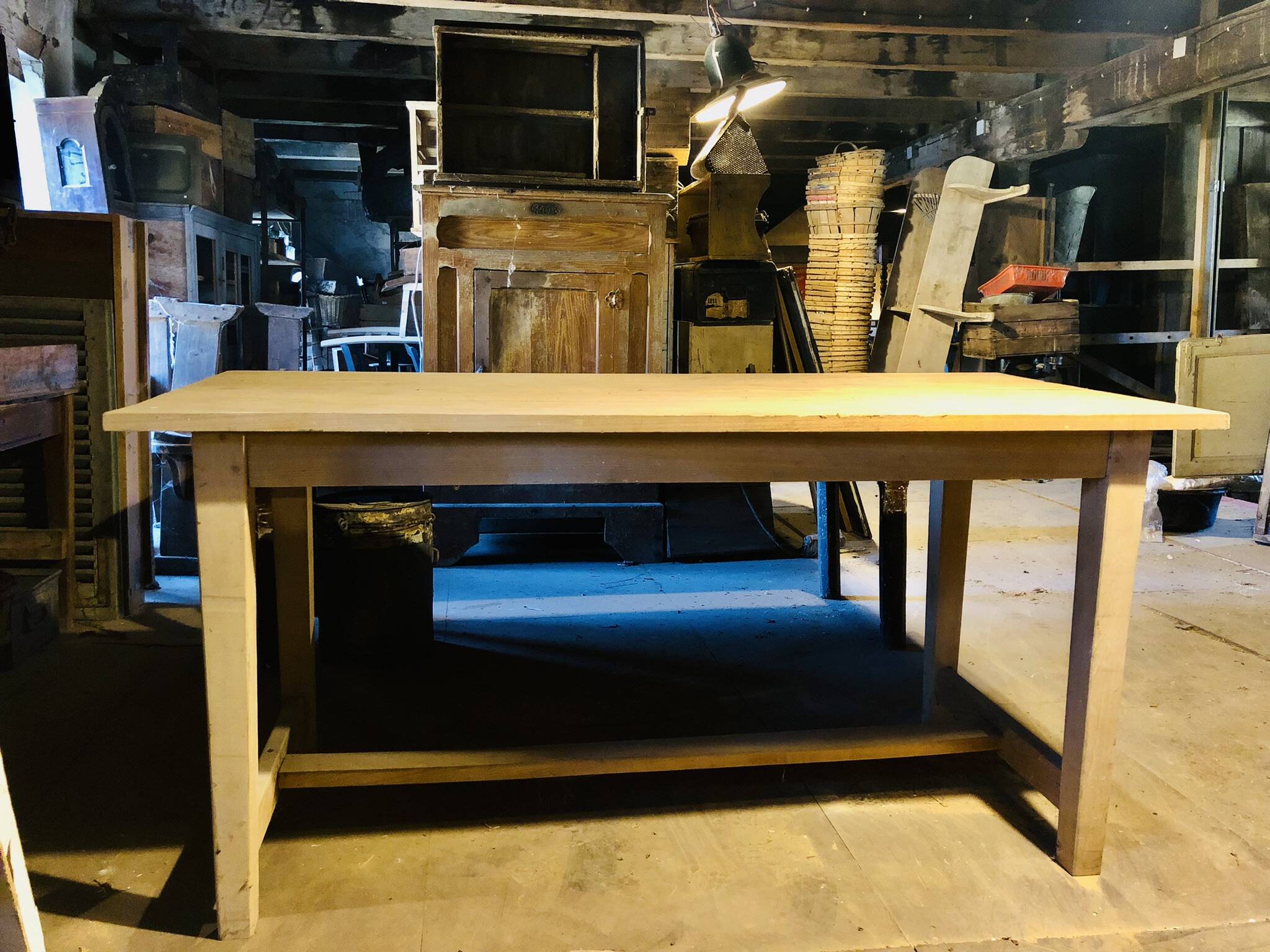 Large high country table