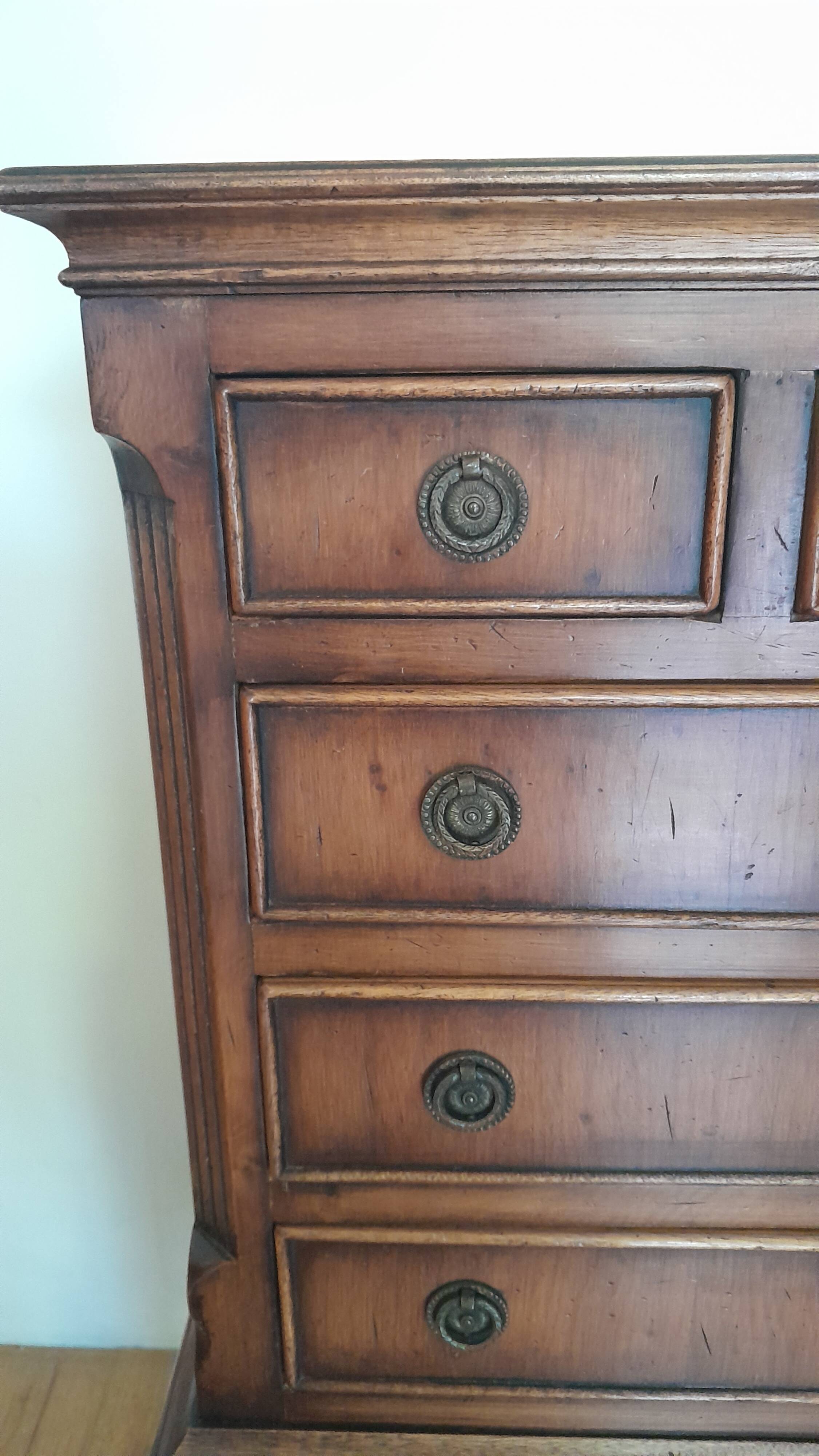 Small drawer unit jaycee furniture LTD