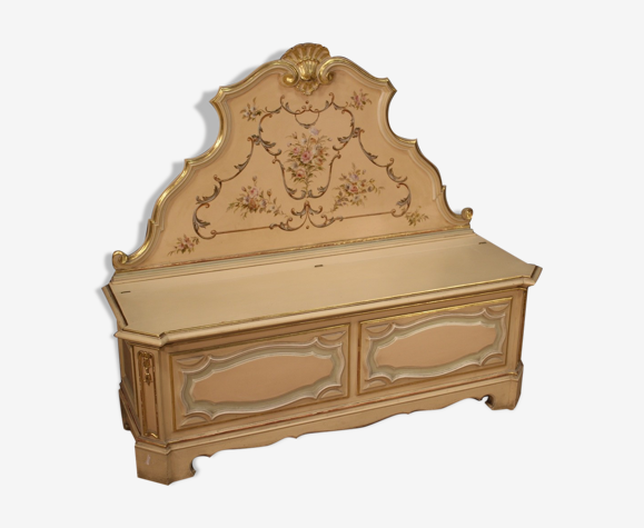 Lacquered, painted, gilded Venetian chest
