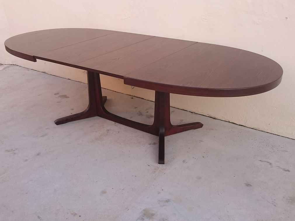 Table Baumann in rosewood