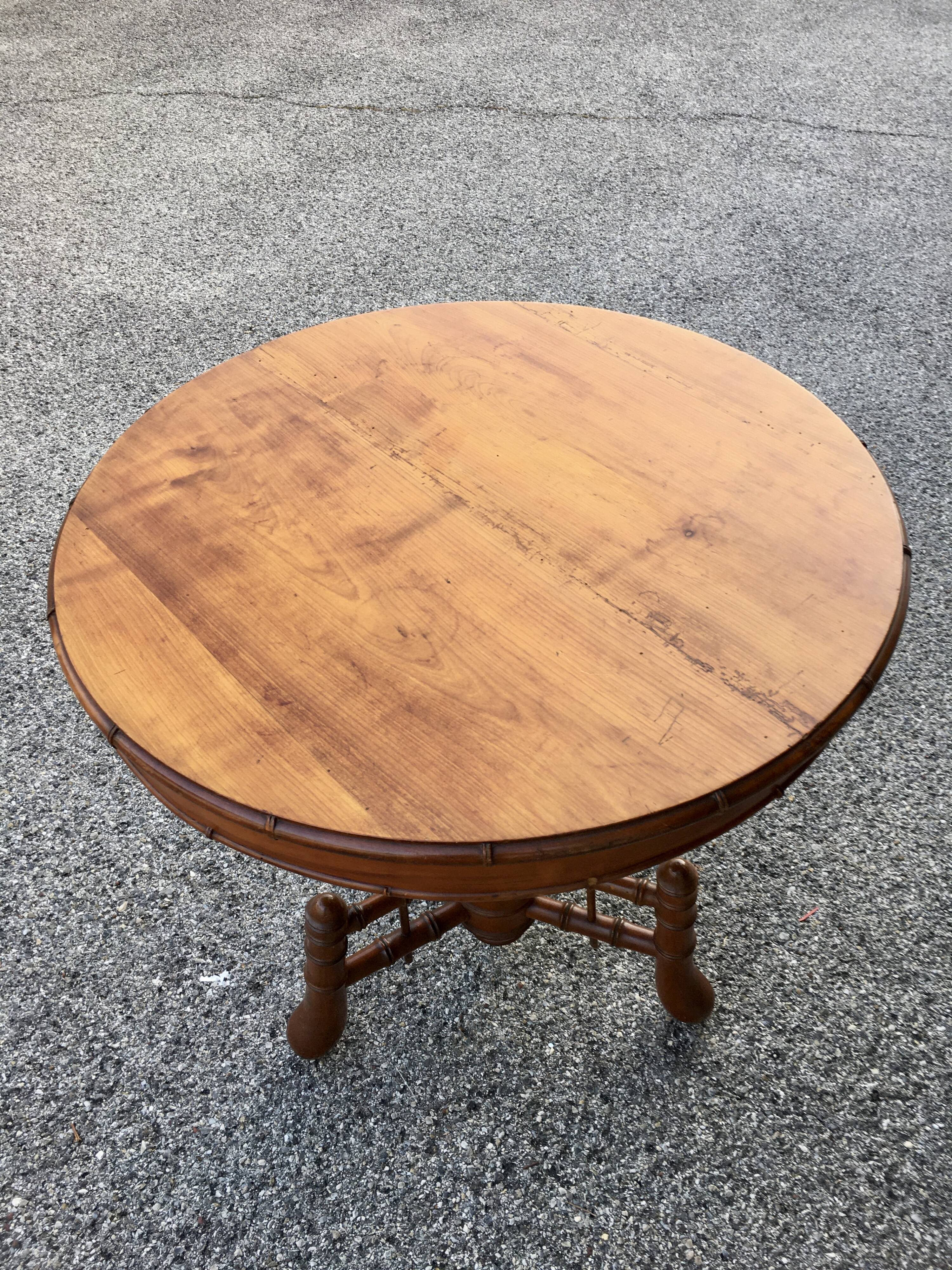 Wooden Roundtable 19th