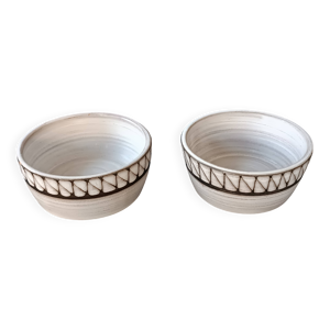 Deux coupelles en grès