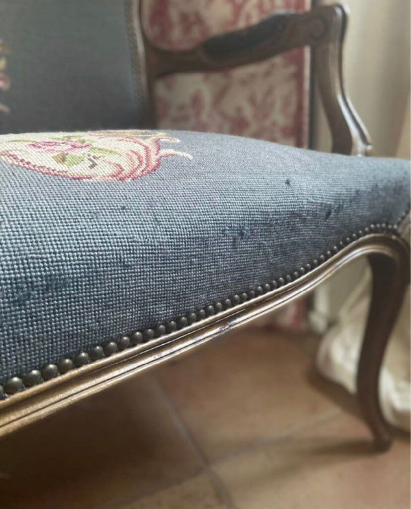 Louis XV style bench