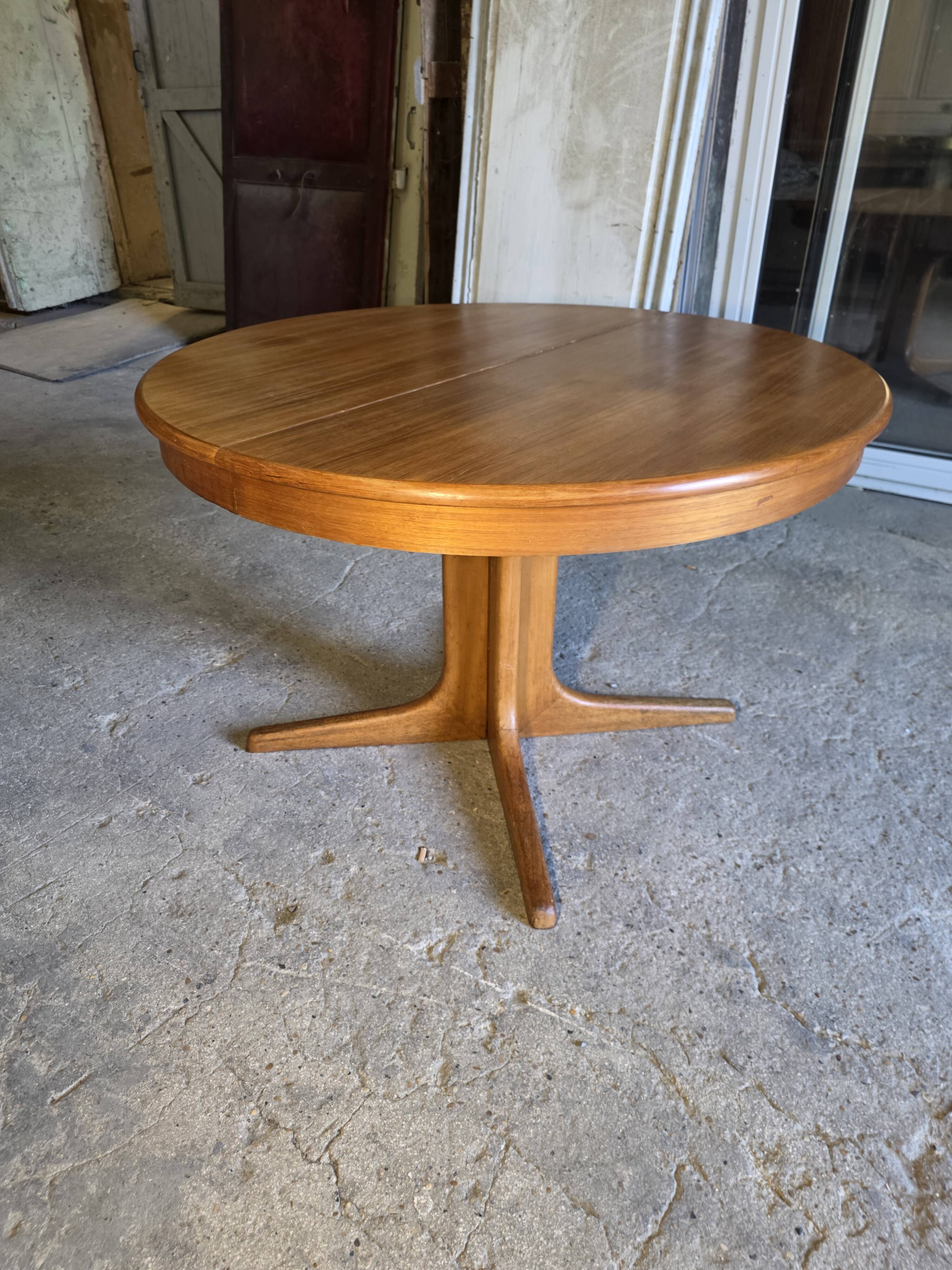 Table extensible Baumann en teck des années 60, (2 rallonges)
