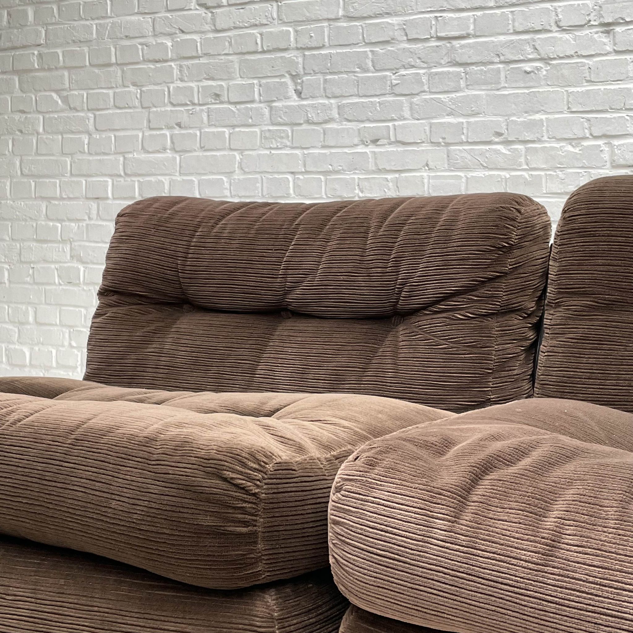 3 amantas in brown corduroy by Mario Belinni for B&B Italia