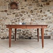Table ancienne