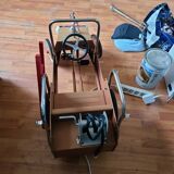 Adjustable pedal car