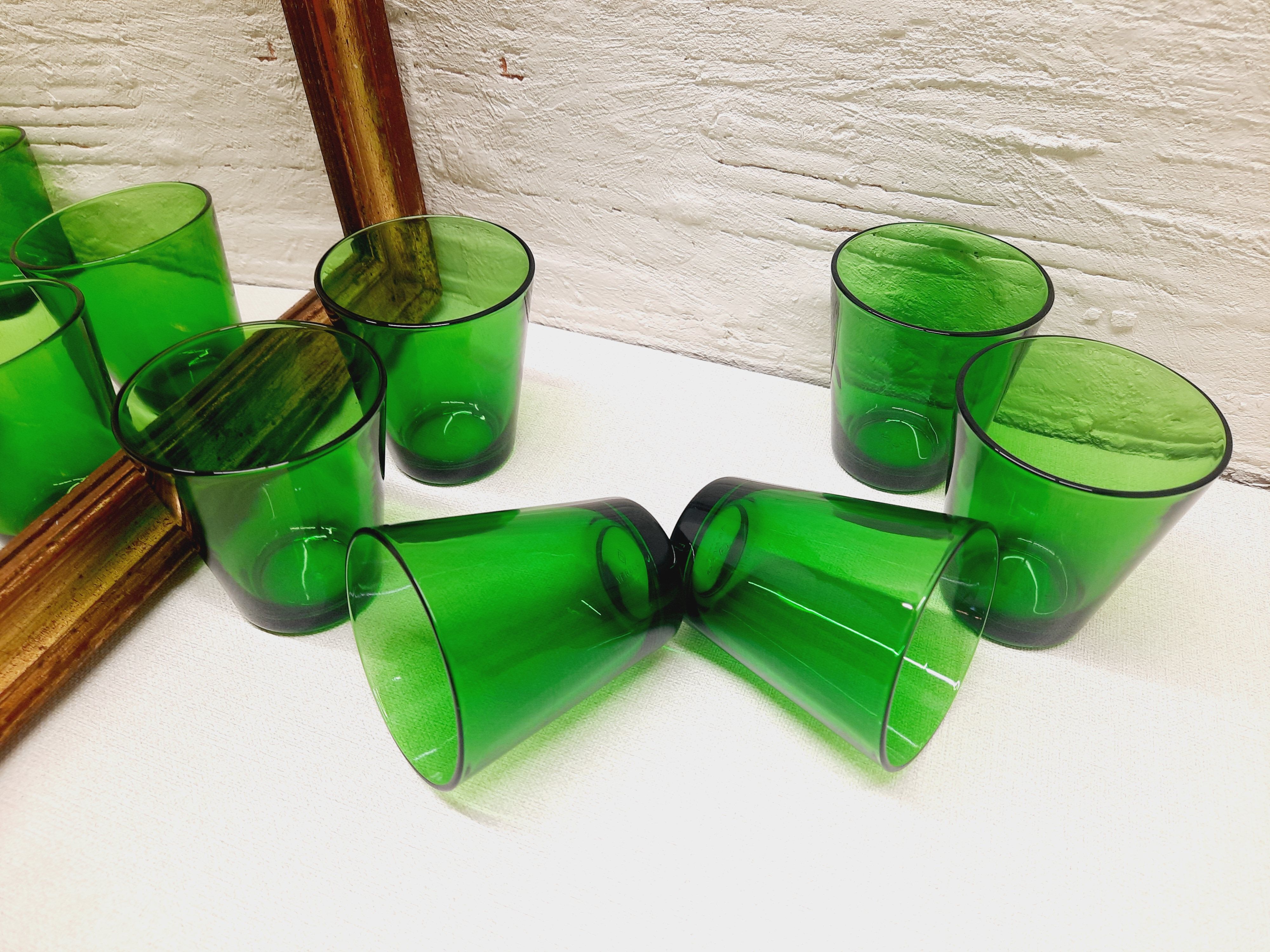 Set 6 green Vereco glasses