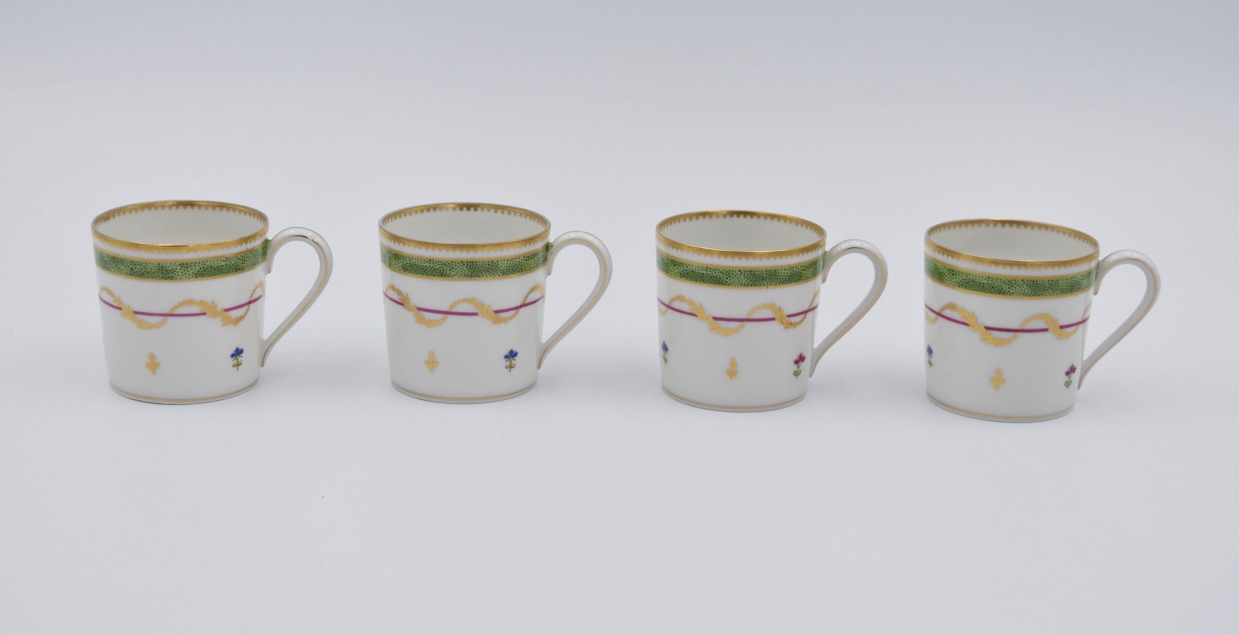 8 porcelain cups and coffee cups from Limoges Haviland Vieux Paris