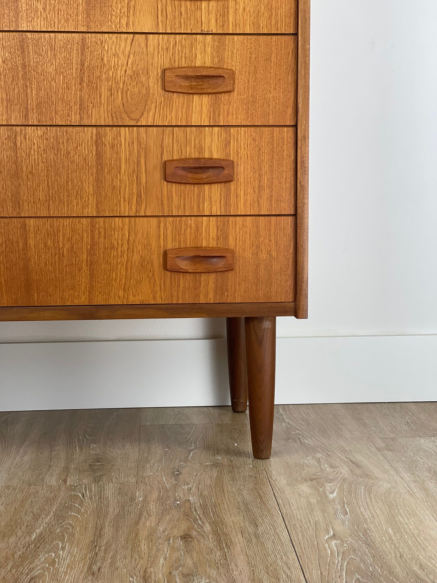 Teak chest of drawers