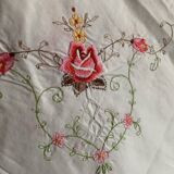 Nappe brodée vintage