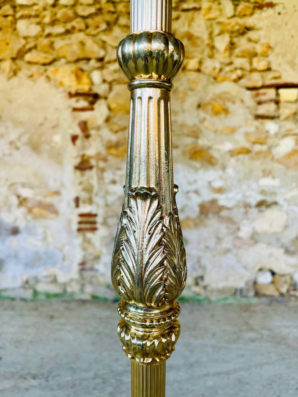 Vintage brass floor lamp, tripod circa 1960s