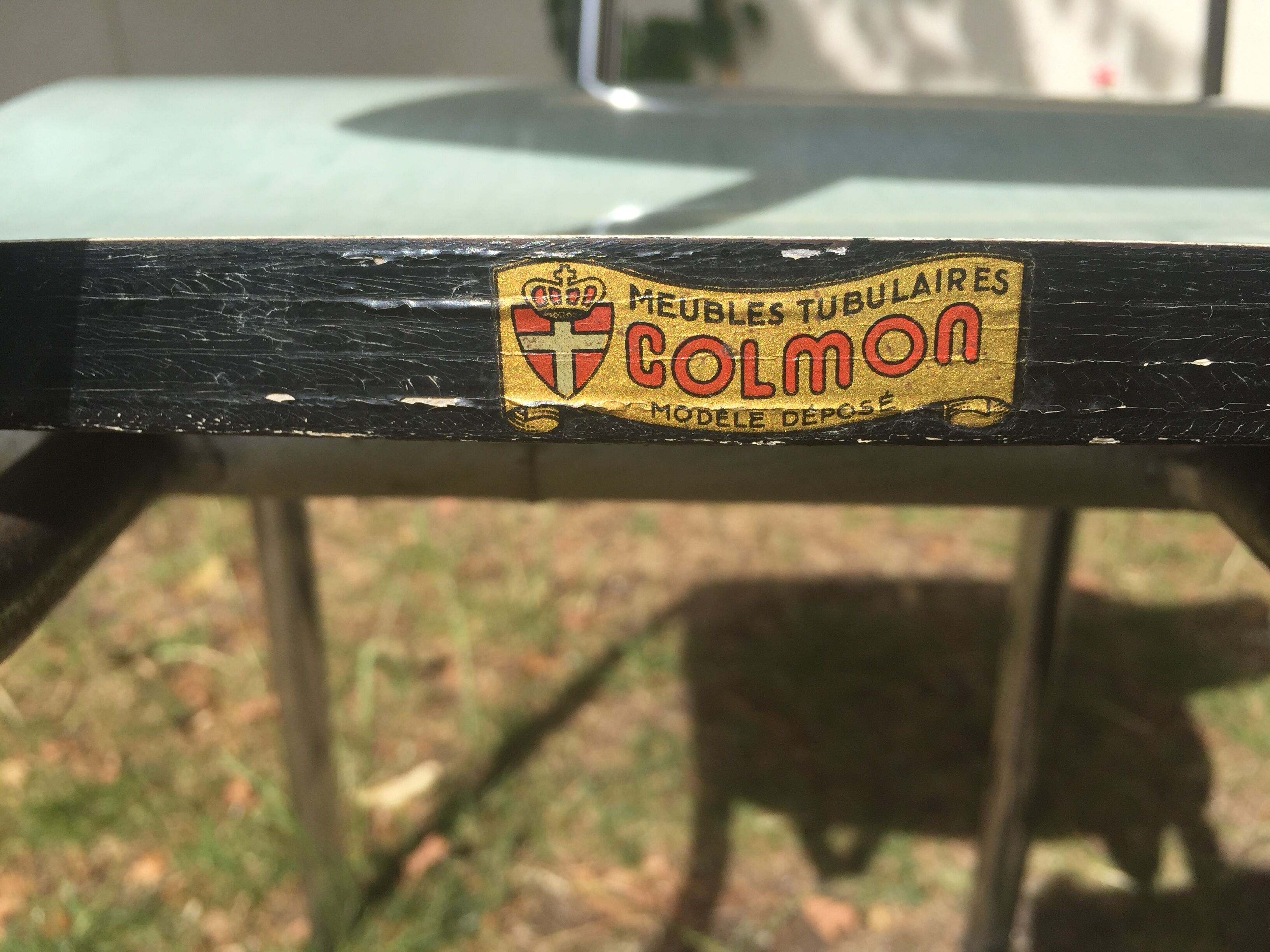 Table and 4 green water formica chairs 60's