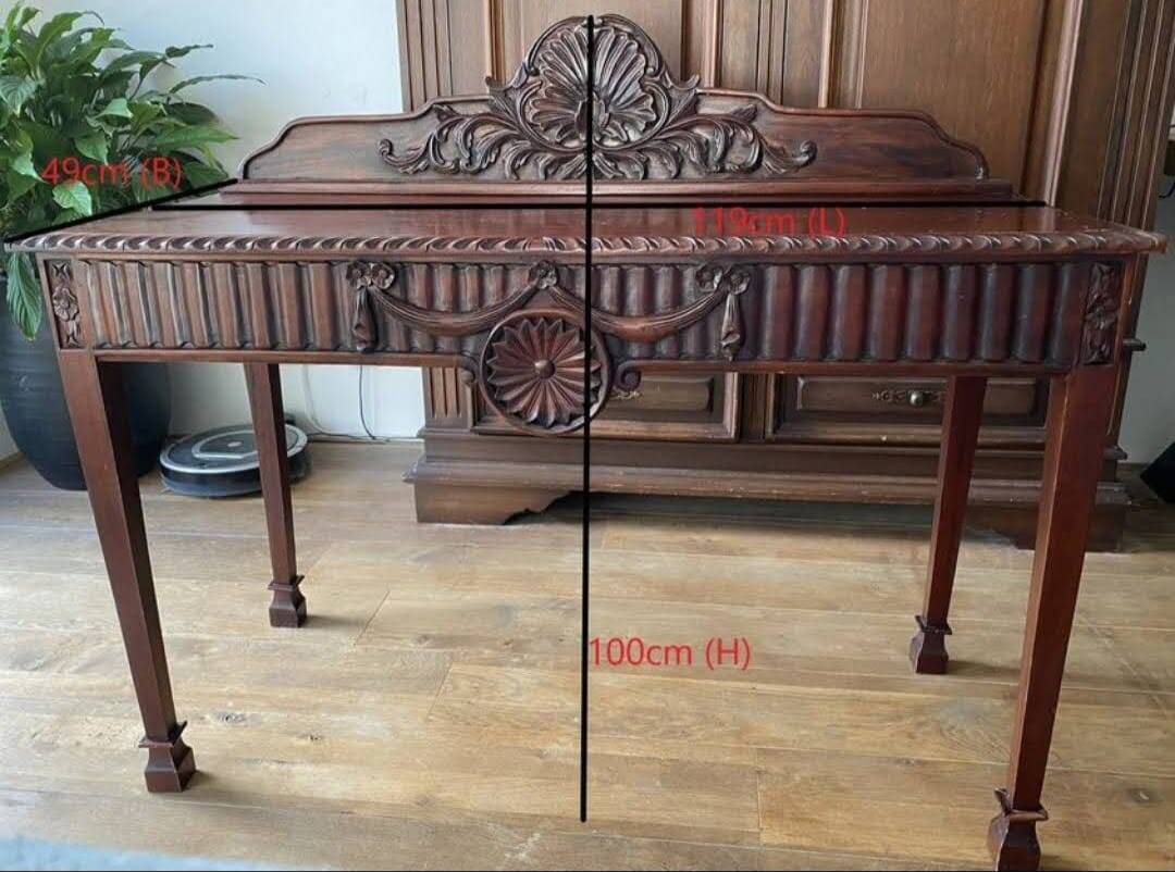 Beautifully carved Edwardian side table