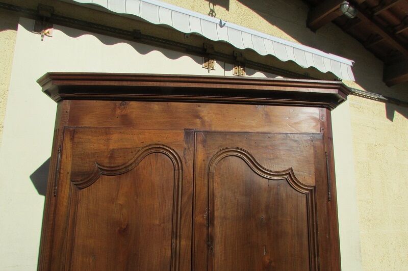 Louis XV wardrobe, solid walnut