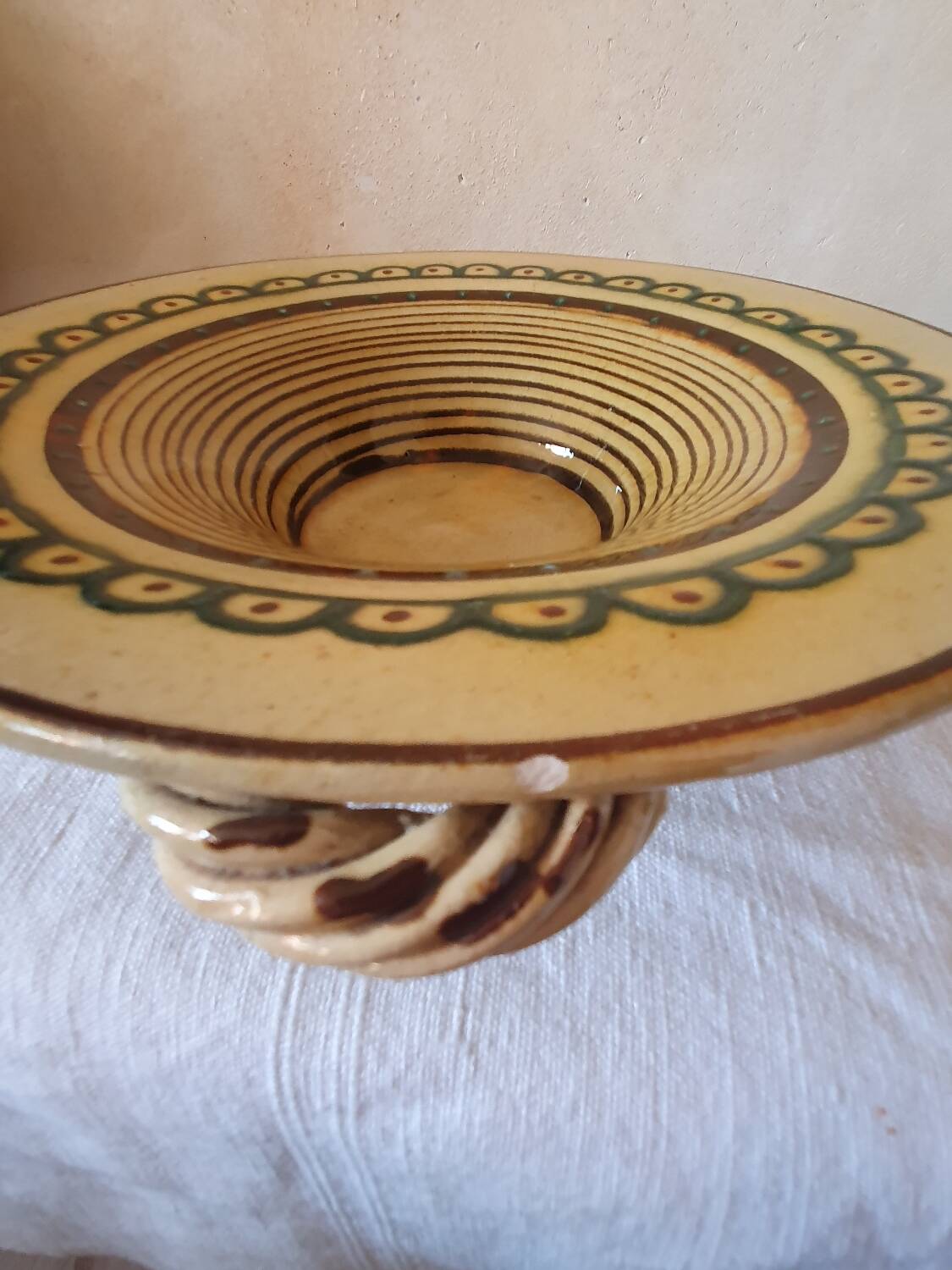 Plat émaillé Vallauris