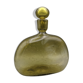 Cognac decanter in bubbled blown glass