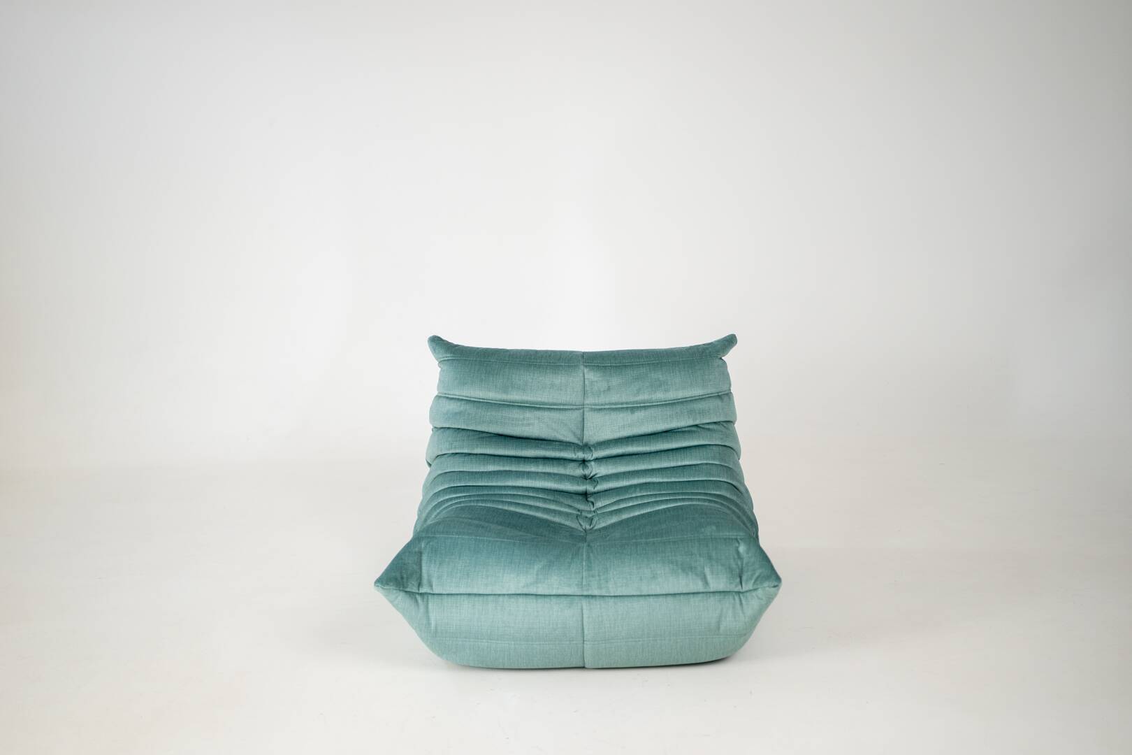 Togo set of armchair and pouf in mint velvet