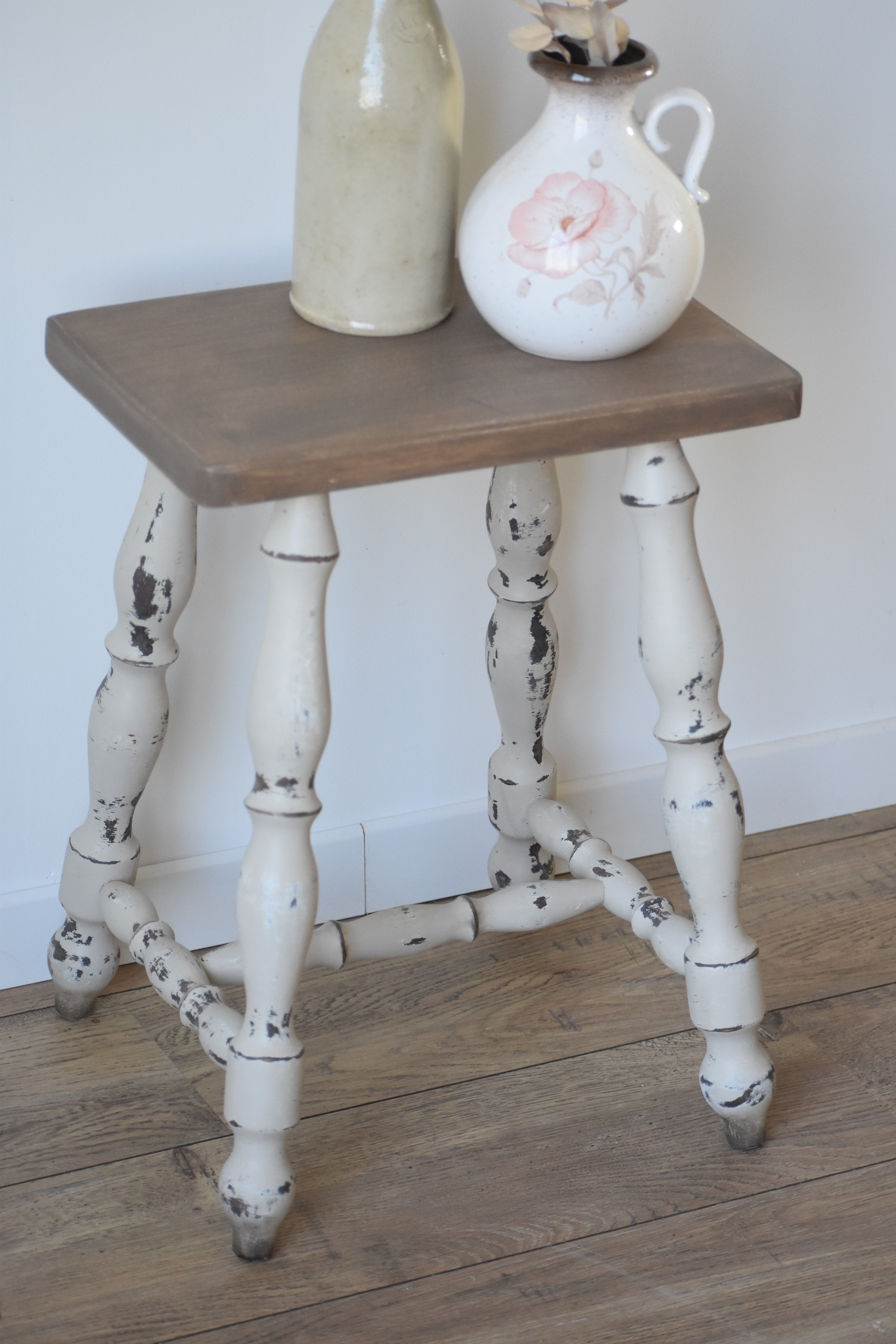 Rustic oak tabouret