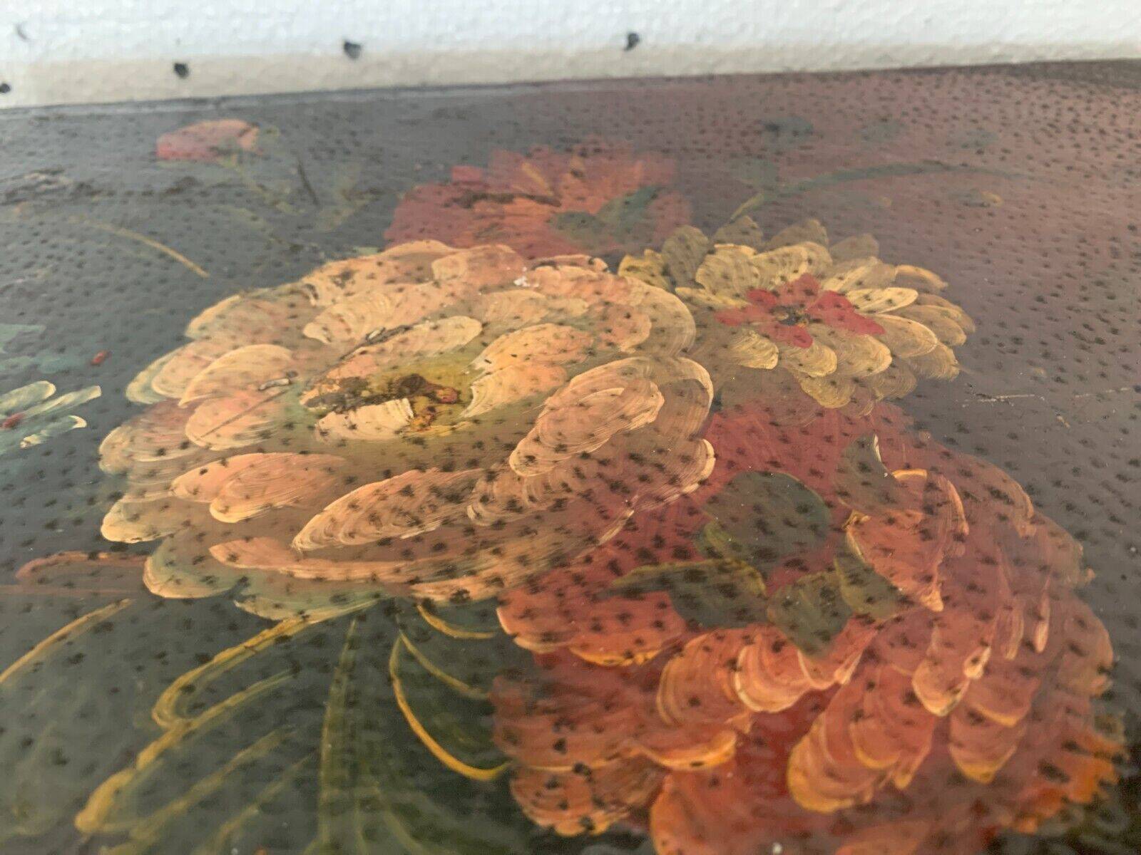 Box painted in half moon 20th century storage chest