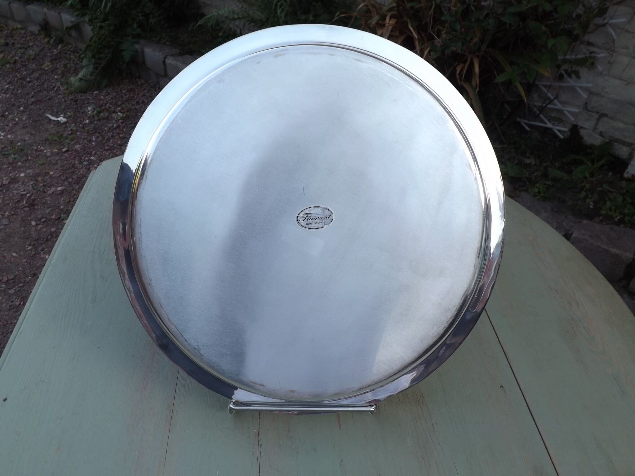 Flat flamant home interior silver vintage metal