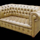 Canapé Chesterfield 2 places en cuir vert
