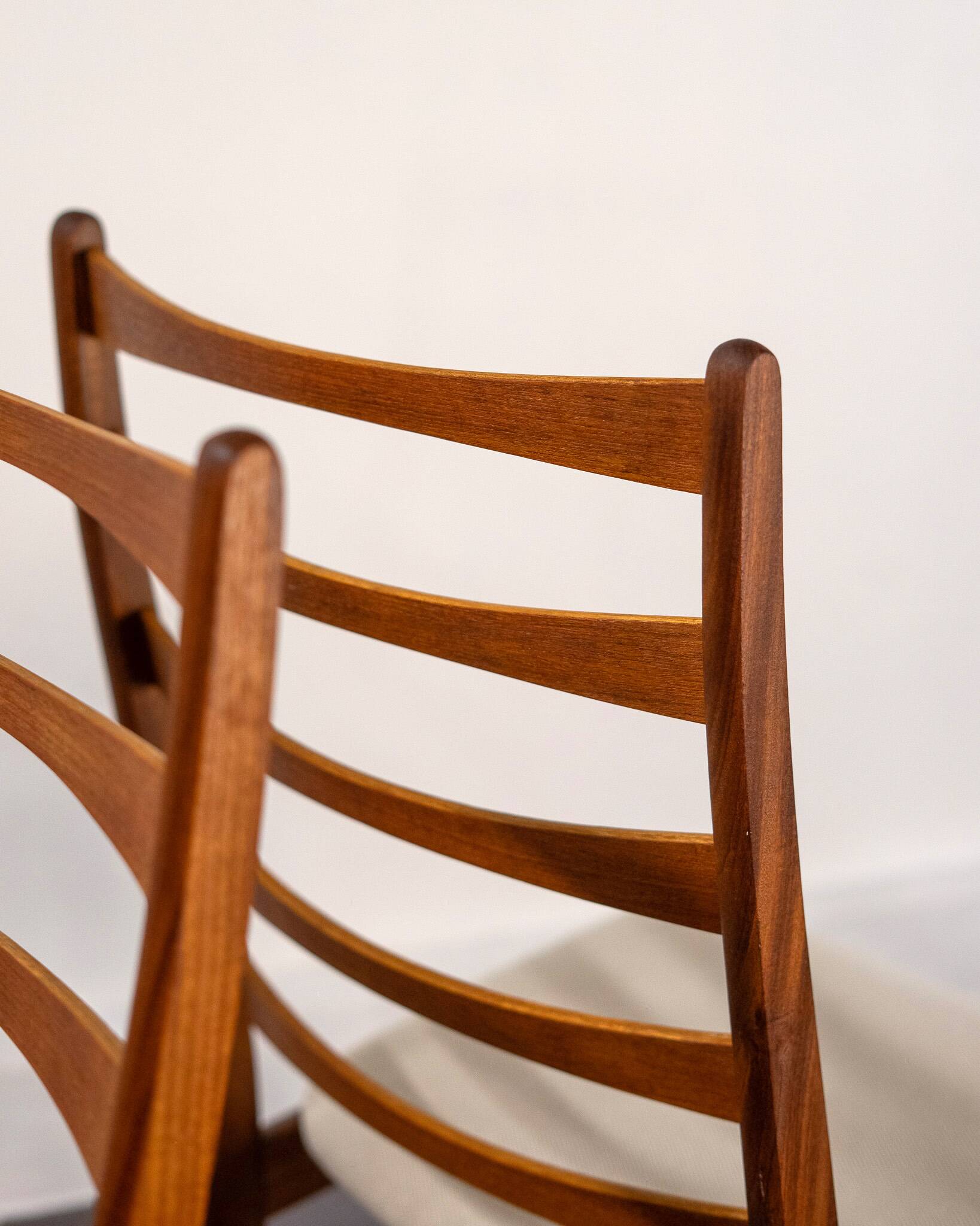 Set of 2 Danish Dining Chairs made of Teak and Beige Upholstery, circa 1960