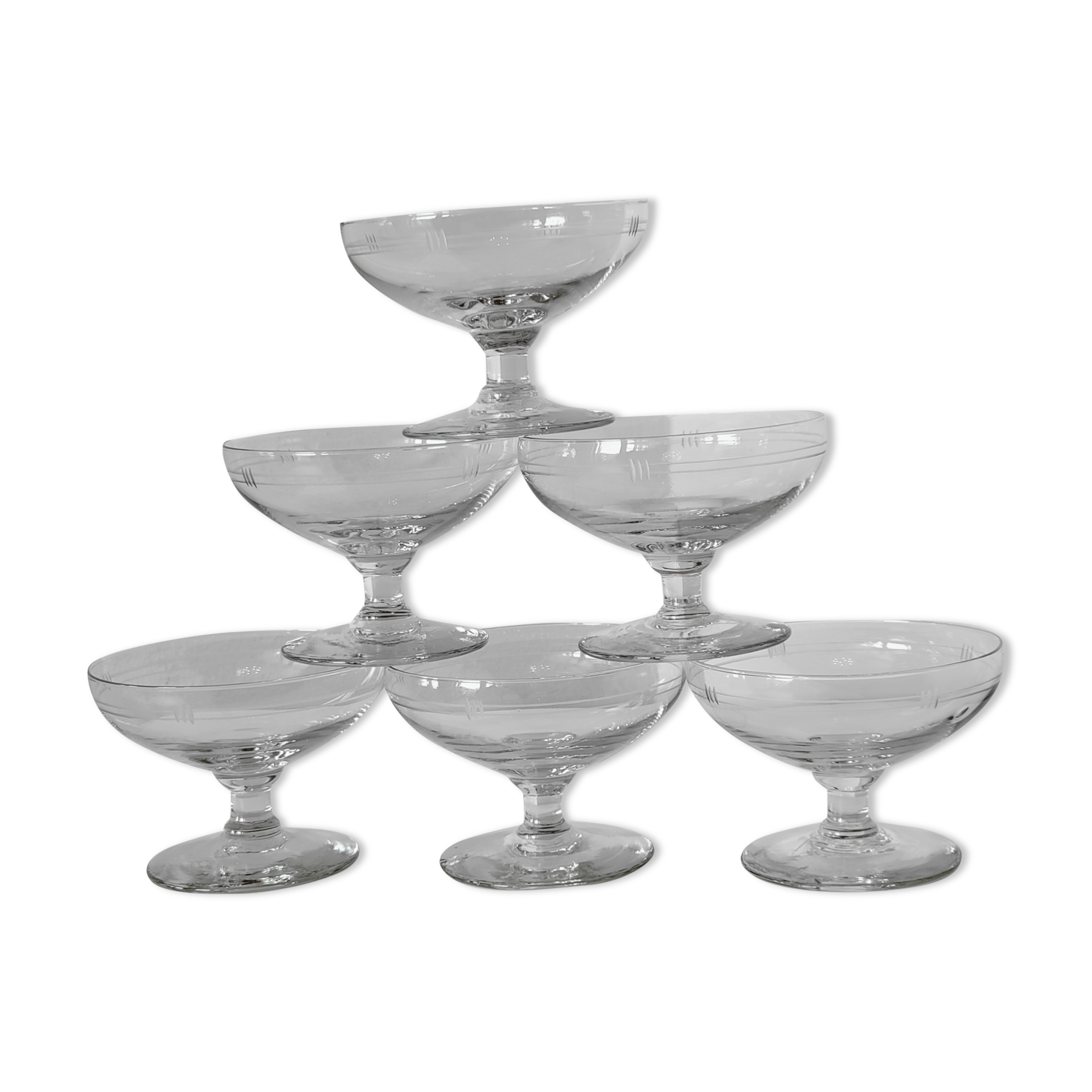 6 coupes à champagne en verre taillé vintage