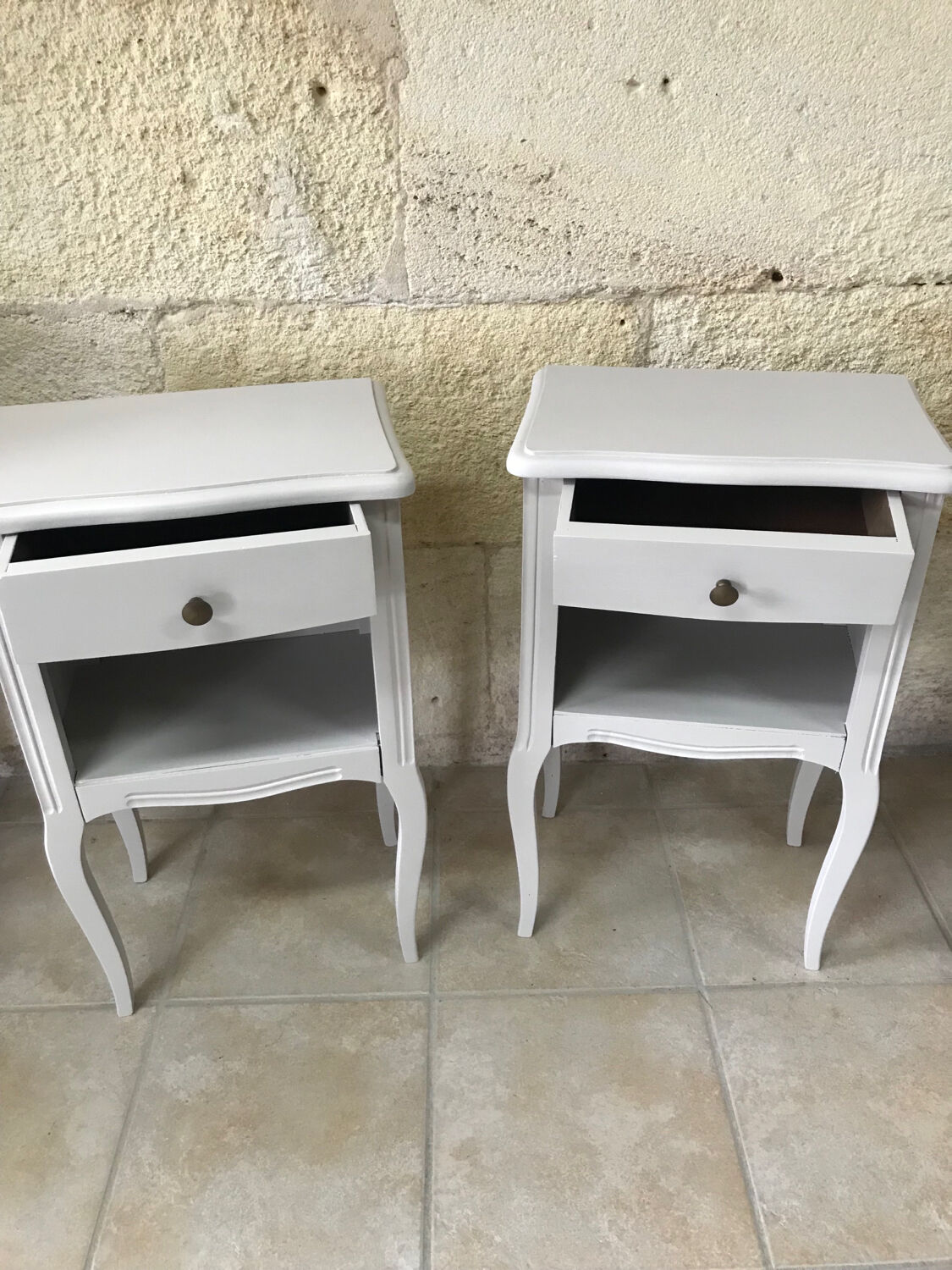 Lot tables de chevet beige