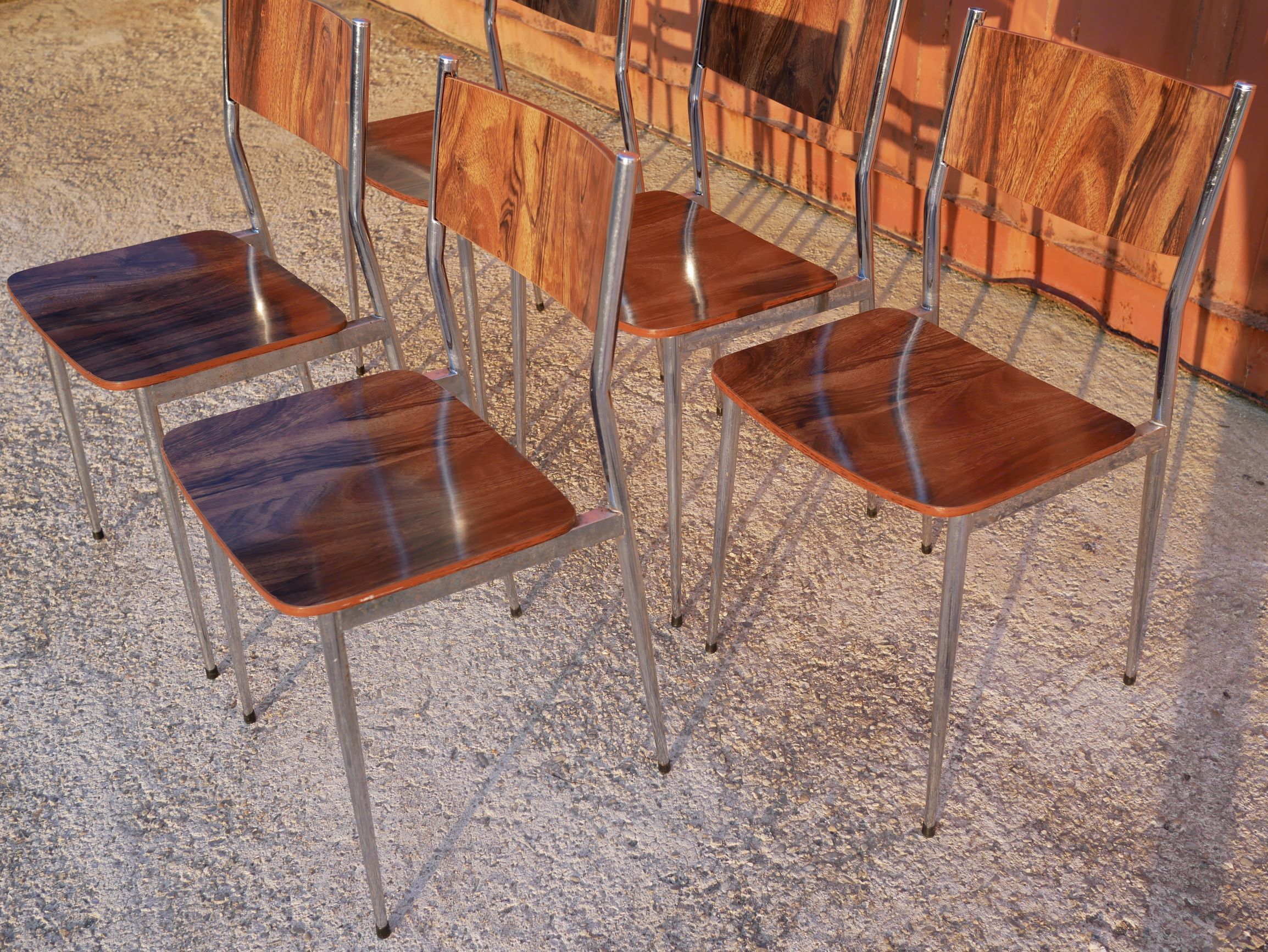 5 chairs vintage wood and metal