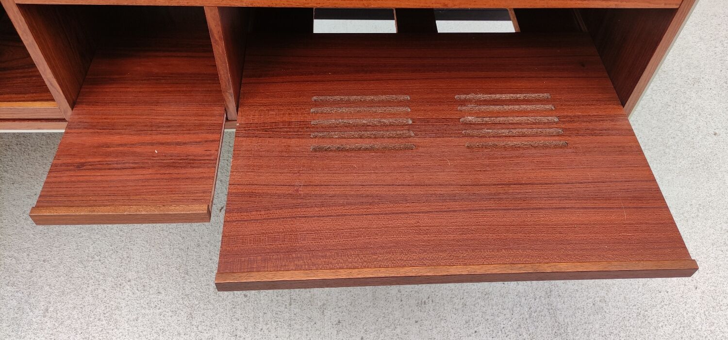 Scandinavian design hifi furniture Jacob Jensen