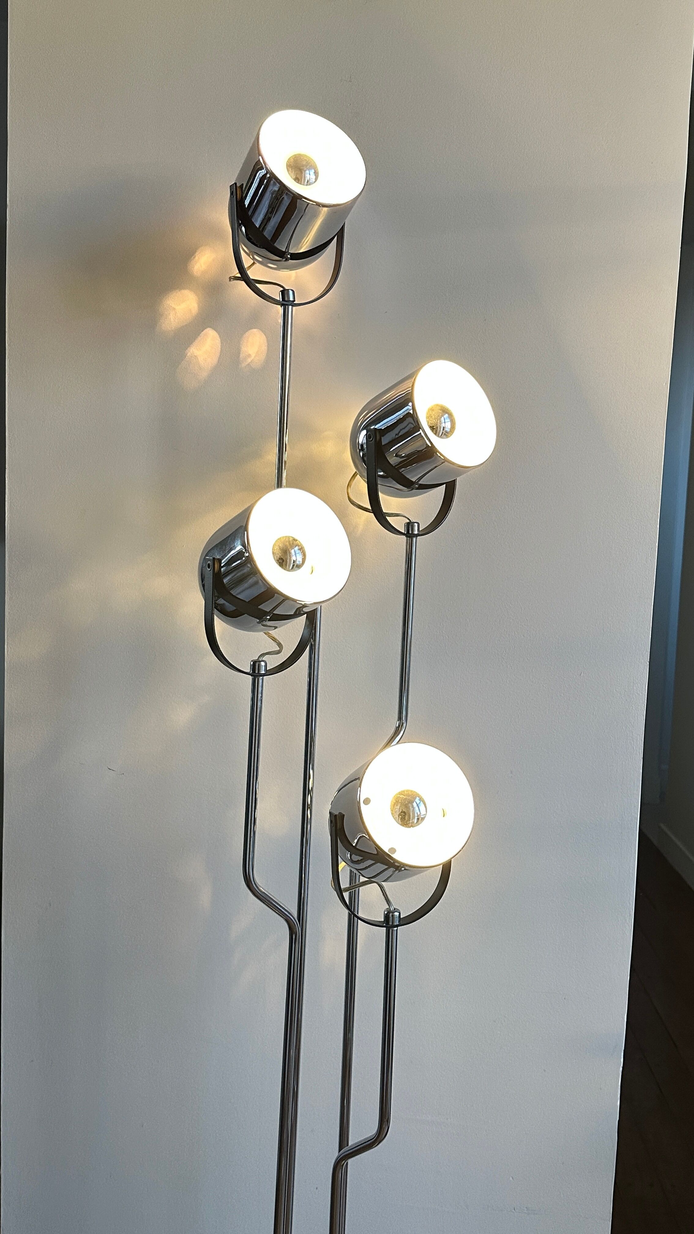 "Four Heads" lamp - Goffredo Reggiani